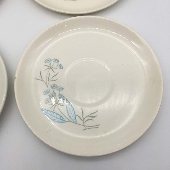 Royal Stetson Royal Maytime set of 4 Saucers, no cups, Blue Floral, Mid Century - Picture 3 of 6